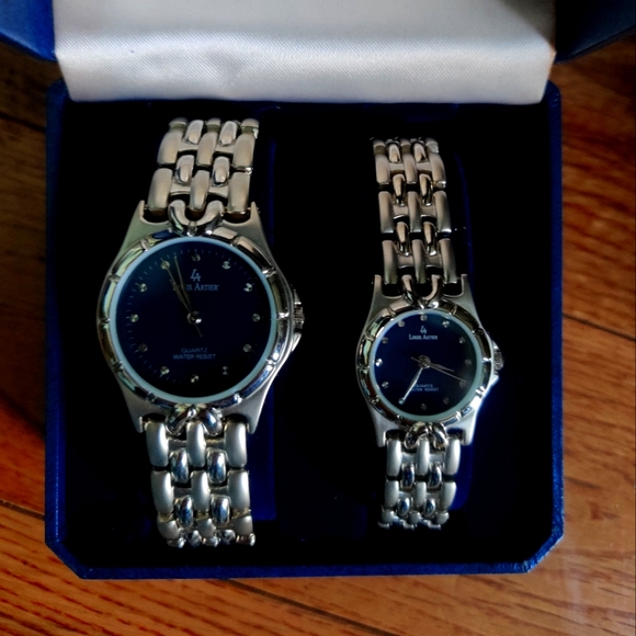 Louis Artier Other - Pair of matching men's and women's watches